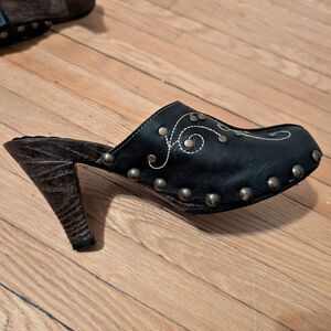 Vintage Y2K Eric Michael Clogs Leather Brown Studded Shoes 2000s Size 6